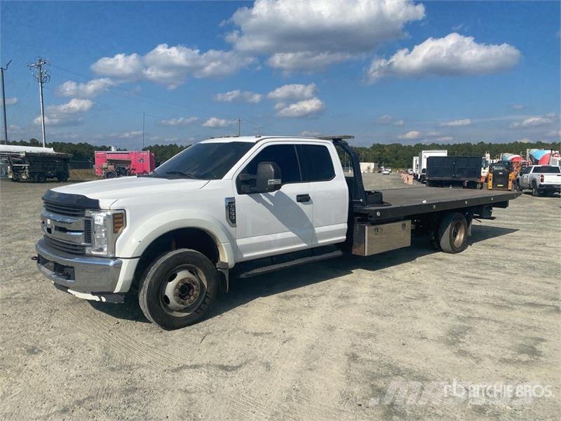 Ford F-550 Bergungsfahrzeuge