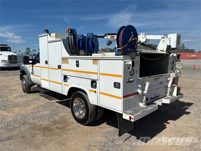Ford F-550 Komunalna vozila