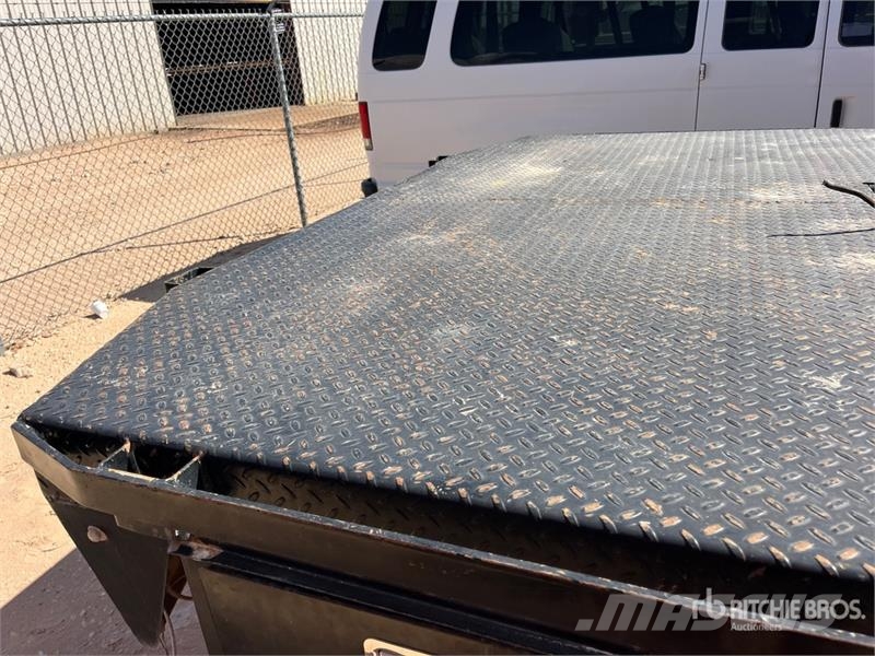 Ford F-550 Madelautod