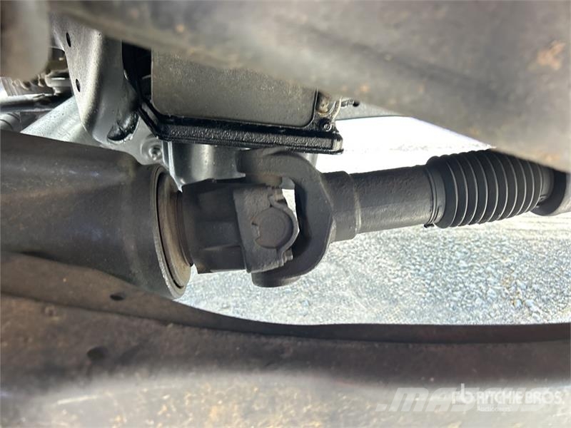 Ford F-550 Plataformas aéreas montadas em caminhão