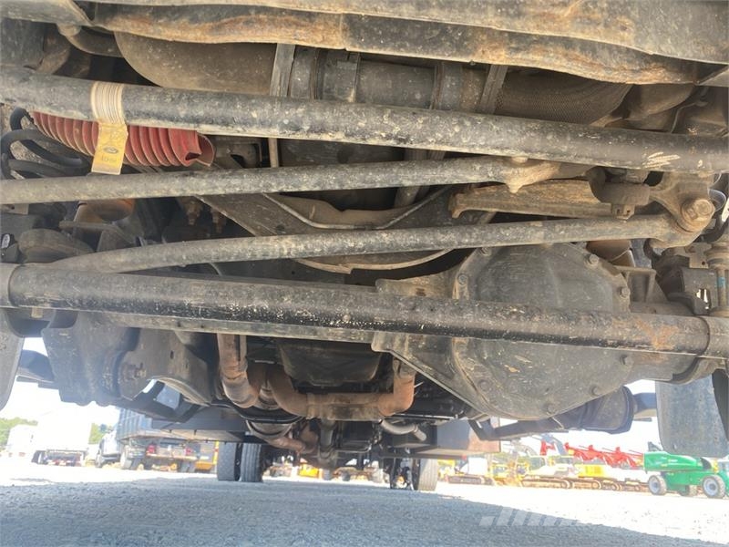 Ford F-550 Bergungsfahrzeuge