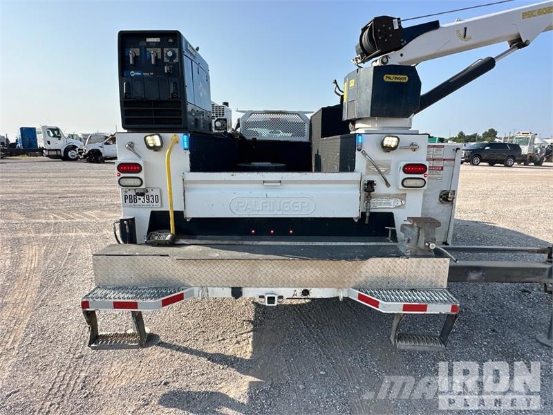 Ford F-550 Pilsētas atkritumvedēji