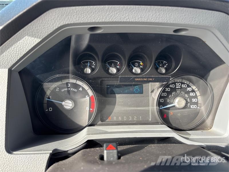 Ford F-550 4x2 26-Seat Bus Mini avtobusi