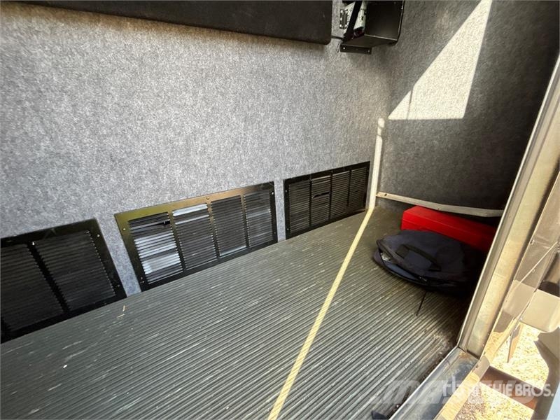 Ford F-550 4x2 26-Seat Bus Mini avtobusi