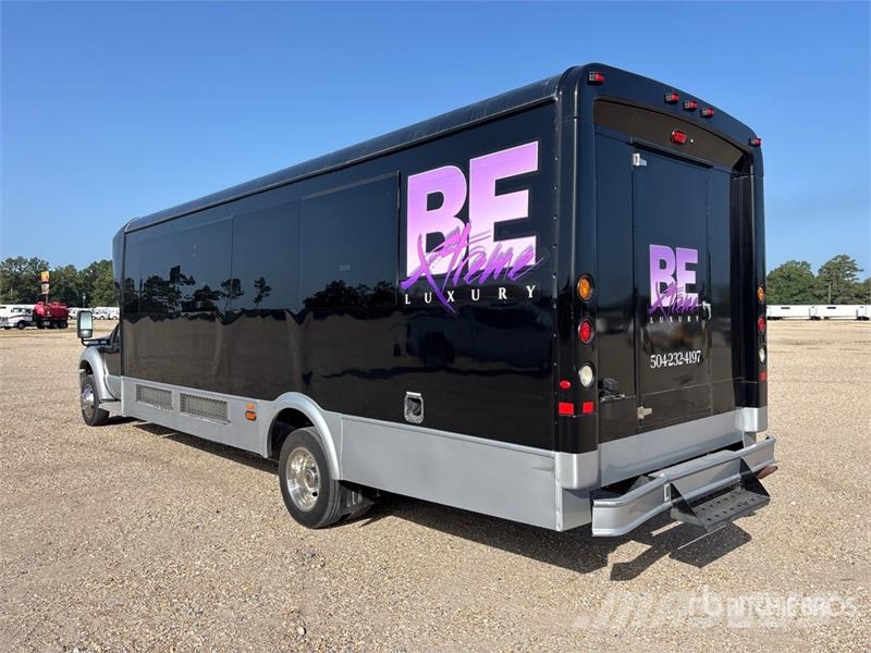 Ford F-550 4x2 26-Seat Bus Mini avtobusi
