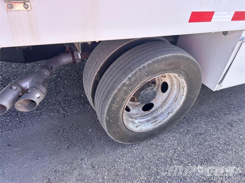 Ford F-550 4x2 Flatbed Truck Flatbed kamyonlar