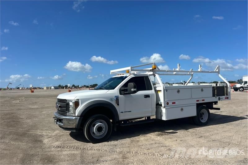 Ford F-550 4x2 Flatbed Truck Flatbed kamyonlar