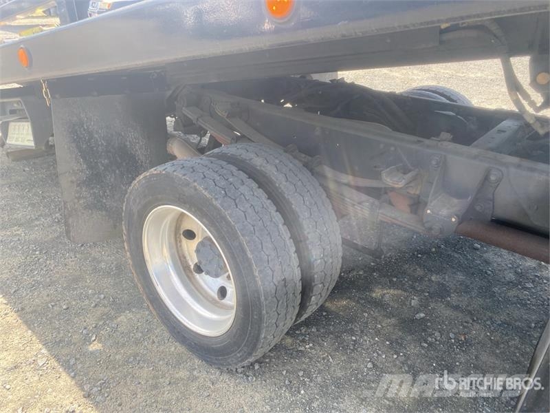 Ford F-550 4x2 Rollback Truck Recovery vehicles