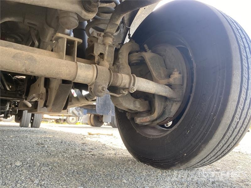 Ford F-550 4x2 Rollback Truck Recovery vehicles