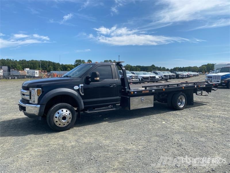 Ford F-550 4x2 Rollback Truck Recovery vehicles