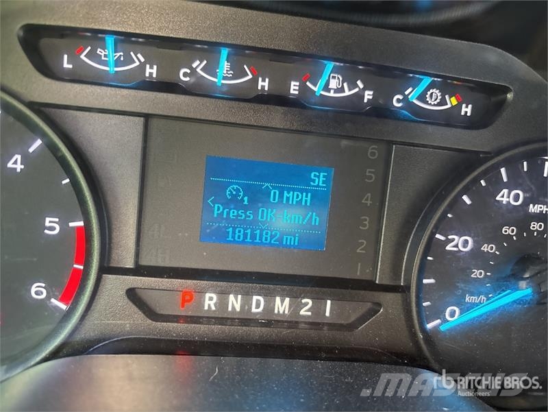 Ford F-550 4x2 Service Truck Komunalna vozila