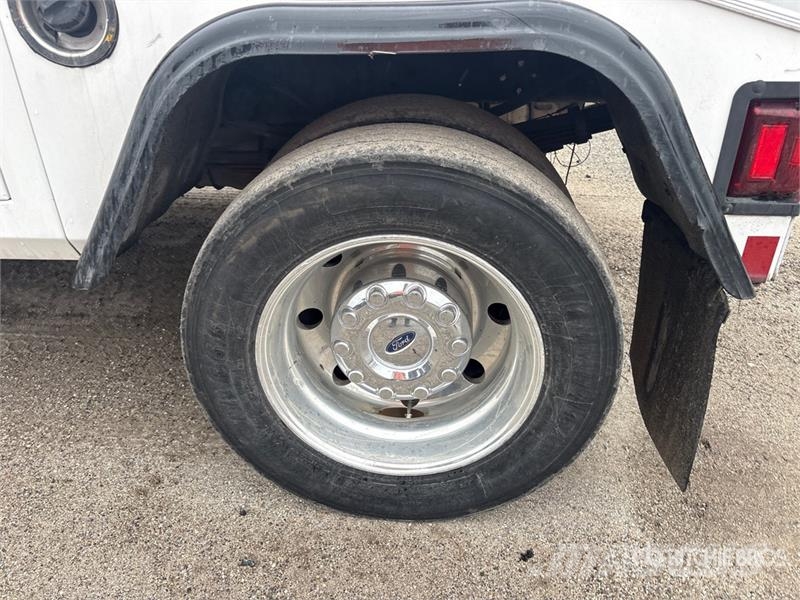 Ford F-550 4x2 Tow Truck Vlečna vozila za tovornjake