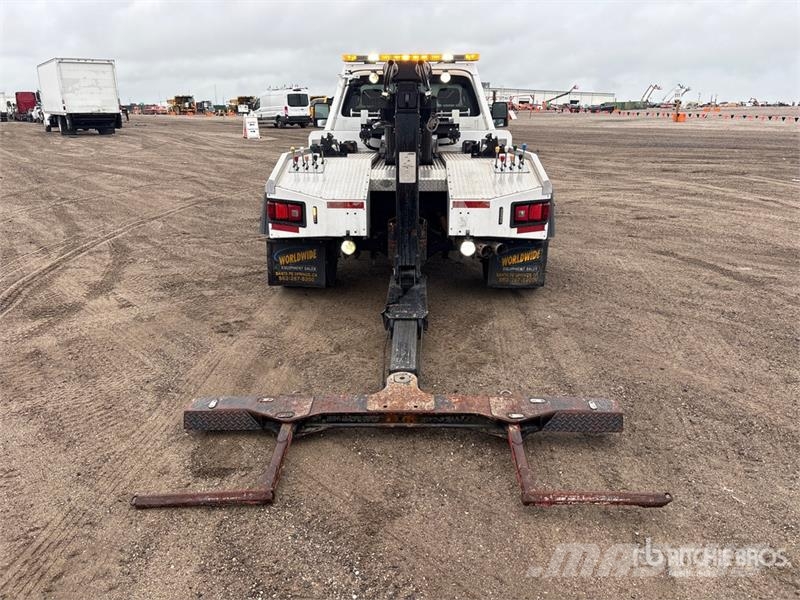 Ford F-550 4x2 Tow Truck Vlečna vozila za tovornjake