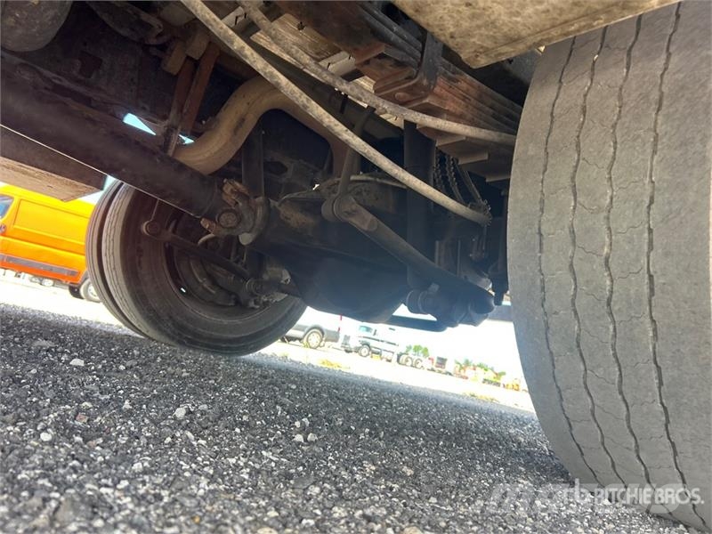 Ford F-550 4x2 Utility Truck شاحنات خفيفة/مفصلية الجوانب