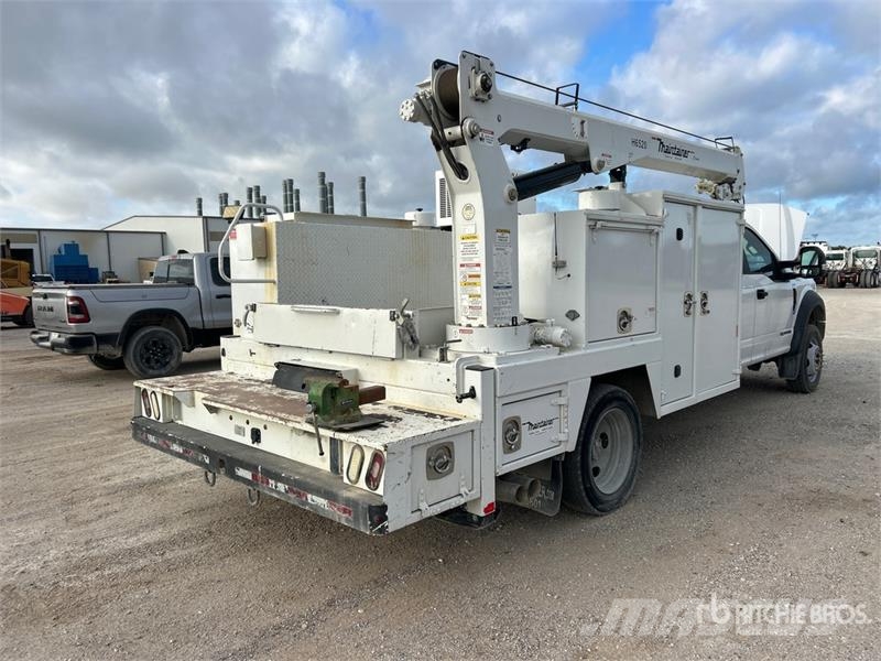 Ford F-550 4x4 Extended Cab Service Truck 시립/다목적 차량