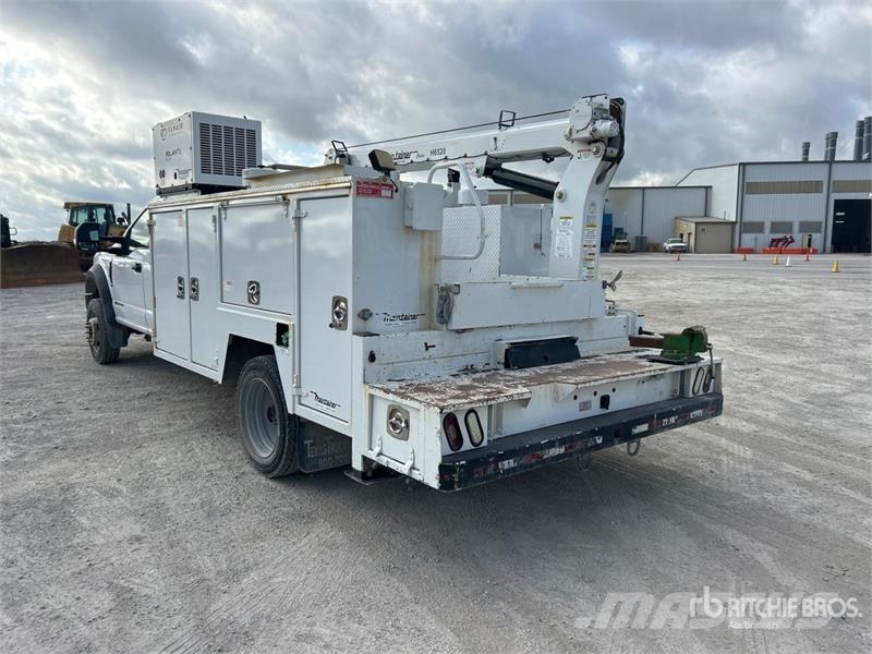 Ford F-550 4x4 Extended Cab Service Truck 시립/다목적 차량
