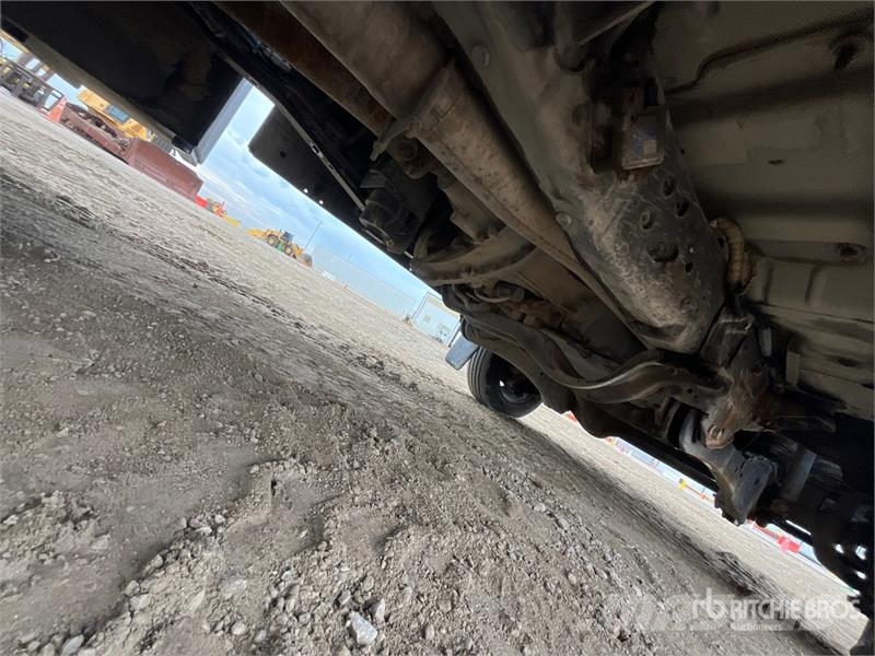 Ford F-550 4x4 Lube Truck Camiones cisternas