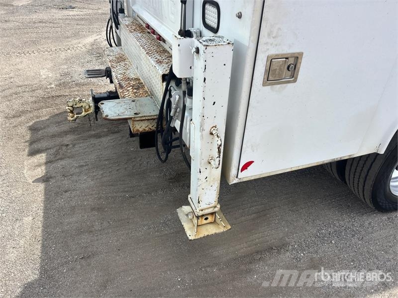 Ford F-550 4x4 Service Truck Komunalna vozila za opštu namenu