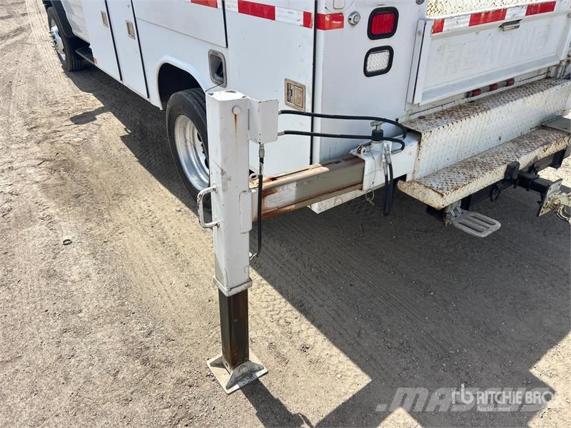 Ford F-550 4x4 Service Truck Komunalna vozila za opštu namenu