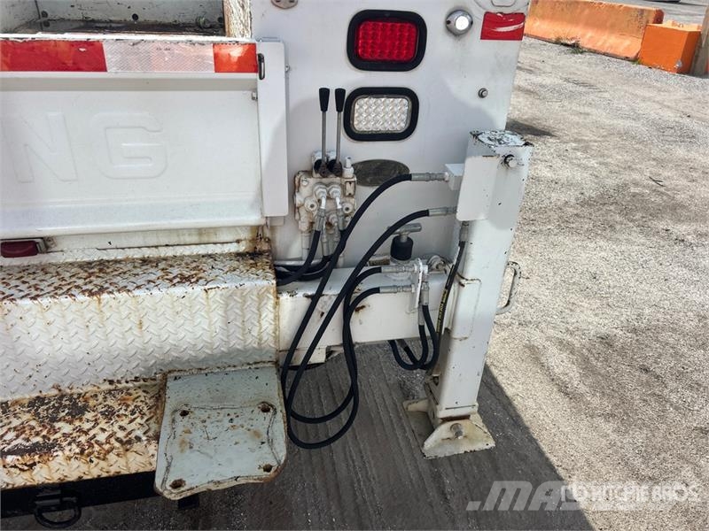 Ford F-550 4x4 Service Truck Komunalna vozila za opštu namenu