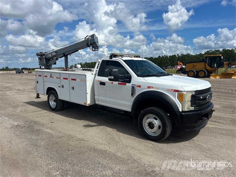 Ford F-550 4x4 Service Truck Komunalna vozila za opštu namenu