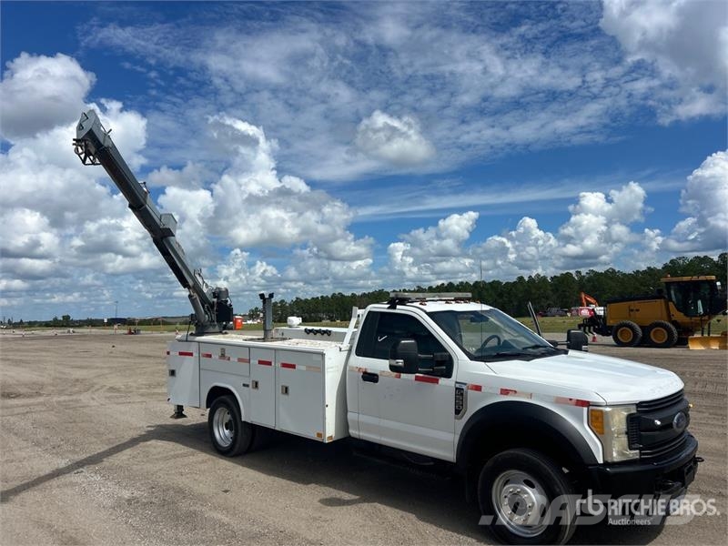 Ford F-550 4x4 Service Truck Komunalna vozila za opštu namenu