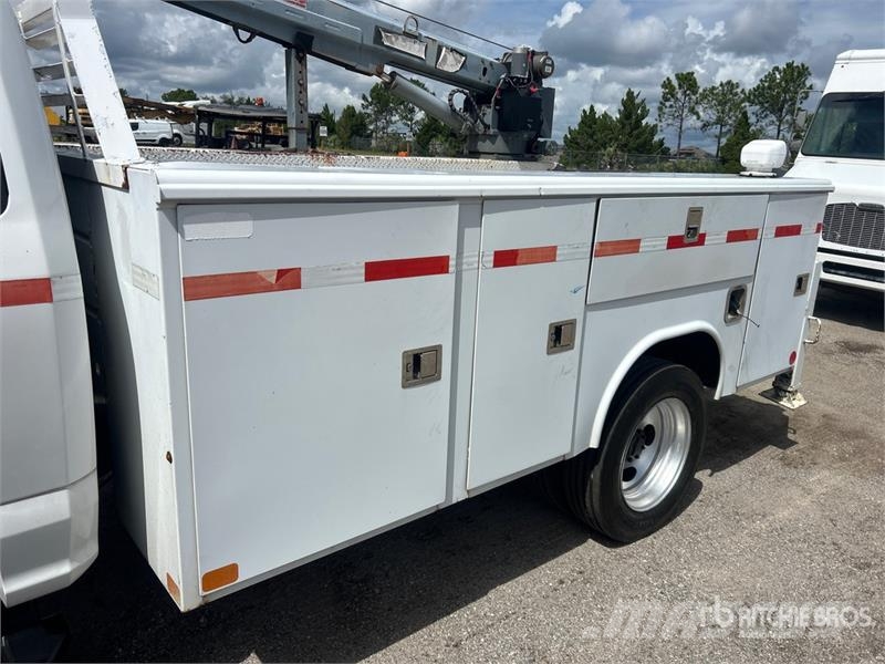 Ford F-550 4x4 Service Truck Komunalna vozila za opštu namenu