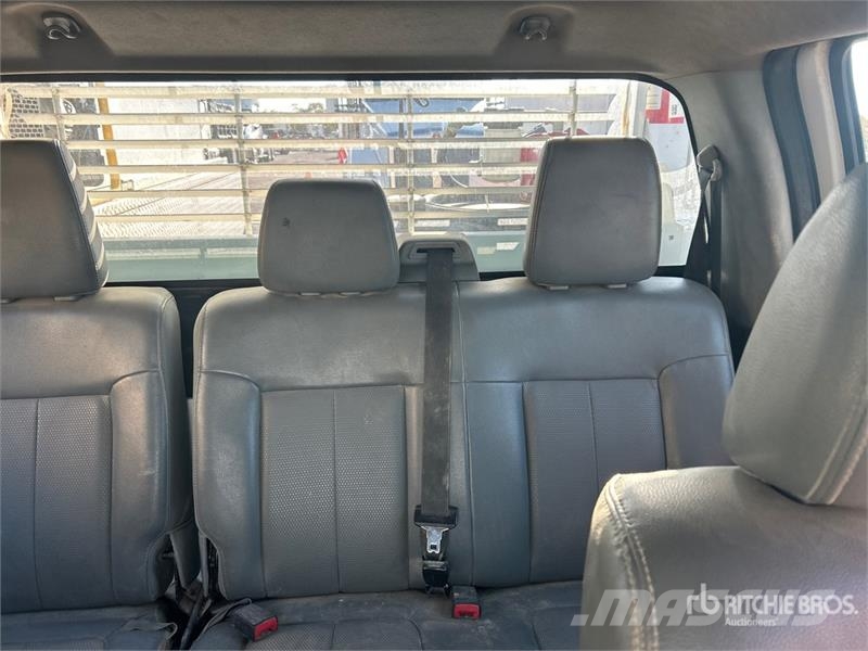 Ford F-550 XL 4x2 Crew Cab Utility Truck Pickup/Pritschenwagen