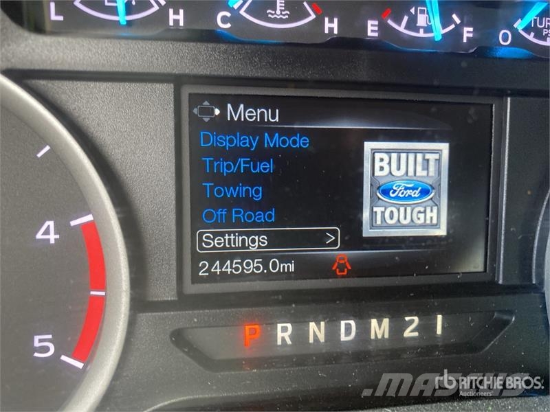 Ford F-550 XL 4x2 Rollback Truck 救援车