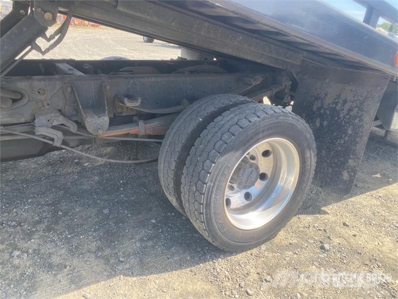Ford F-550 XL 4x2 Rollback Truck 救援车