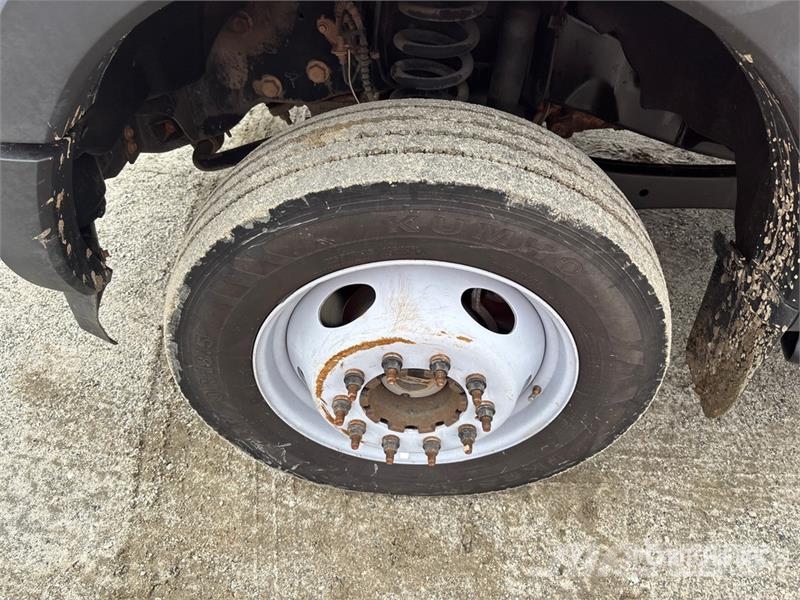 Ford F-550 XL 4x4 Crew Cab Utility Truck Utilitaire benne