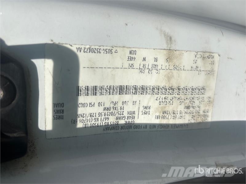 Ford F-550 XL 4x4 Extended Cab Service Truck Veículos municipais / de uso geral