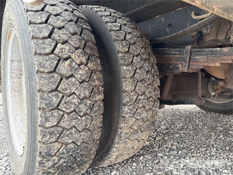Ford F-550 XL 4x4 Extended Cab Service Truck Komunalna vozila