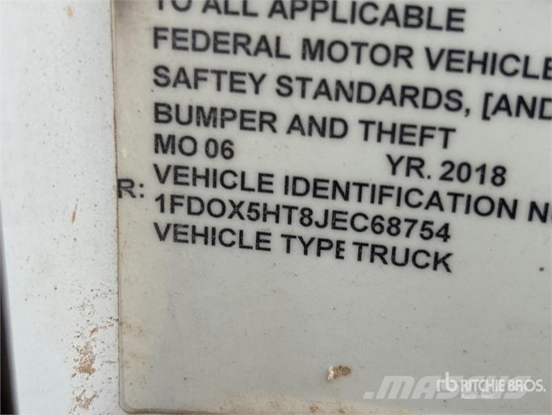 Ford F-550 XL 4x4 Extended Cab Service Truck Komunalna vozila