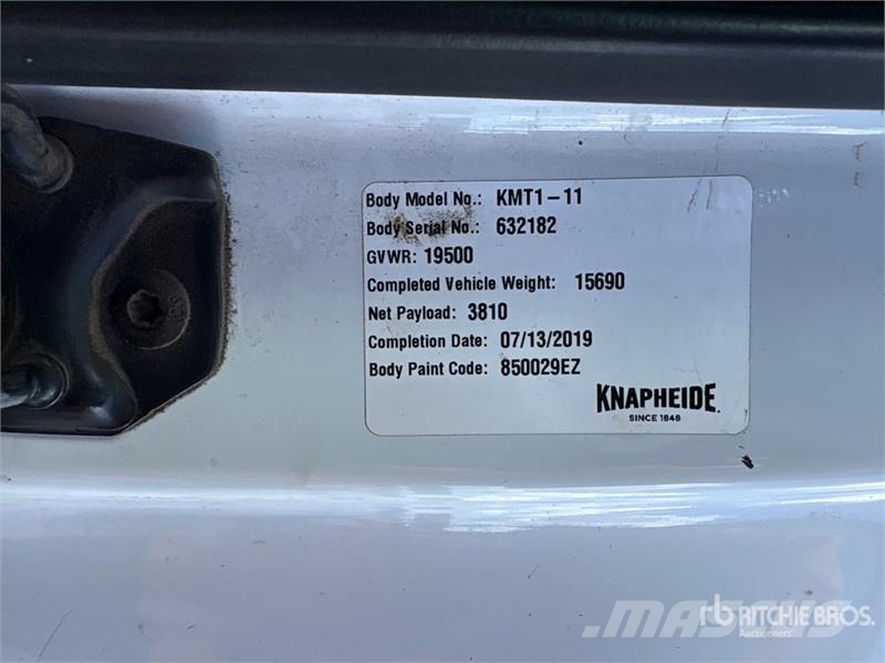 Ford F-550 XL 4x4 Extended Cab Service Truck 多目的/汎用車両