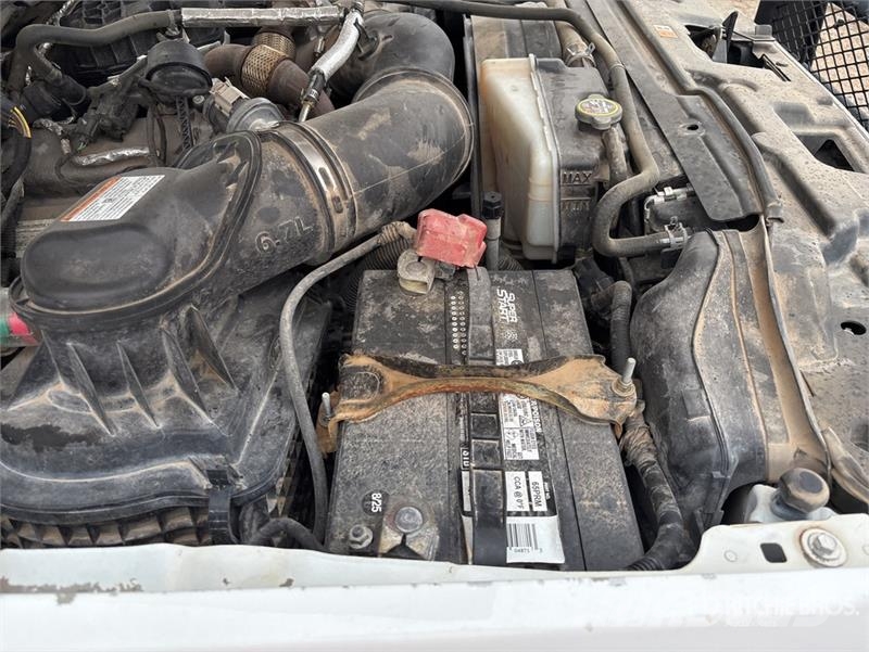 Ford F-550 XL 4x4 Extended Cab Service Truck Komunalna vozila