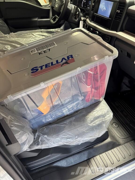 Ford F-550 XL 4x4 Extended Cab Service Truck Komunalna vozila za opštu namenu
