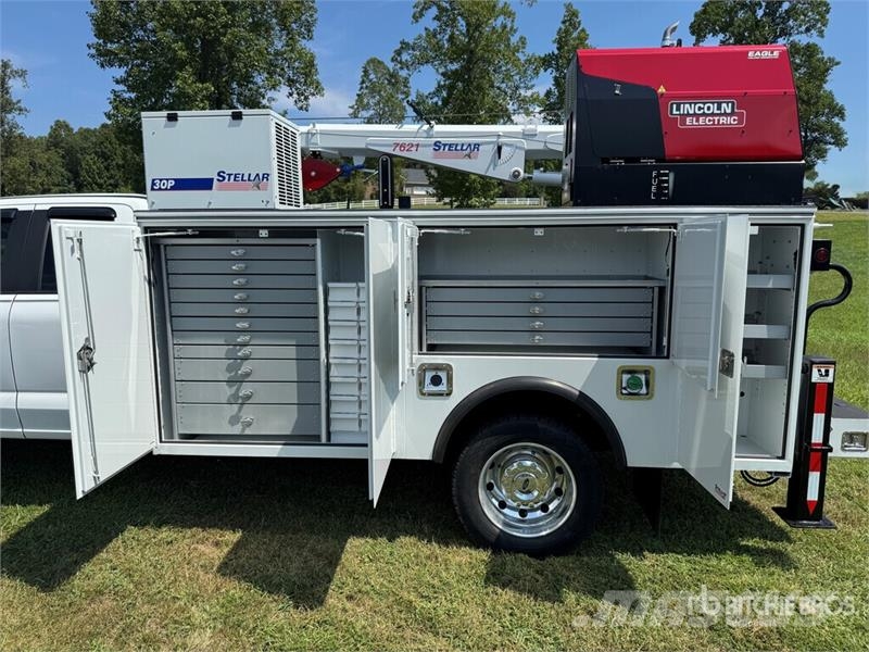 Ford F-550 XL 4x4 Extended Cab Service Truck Komunalna vozila za opštu namenu