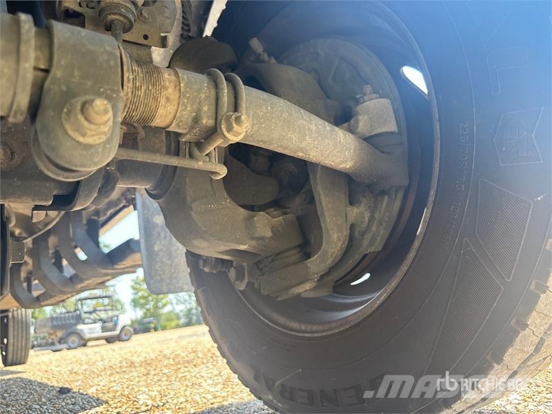 Ford F-550 XL 4x4 Extended Cab Service Truck Veículos municipais / de uso geral