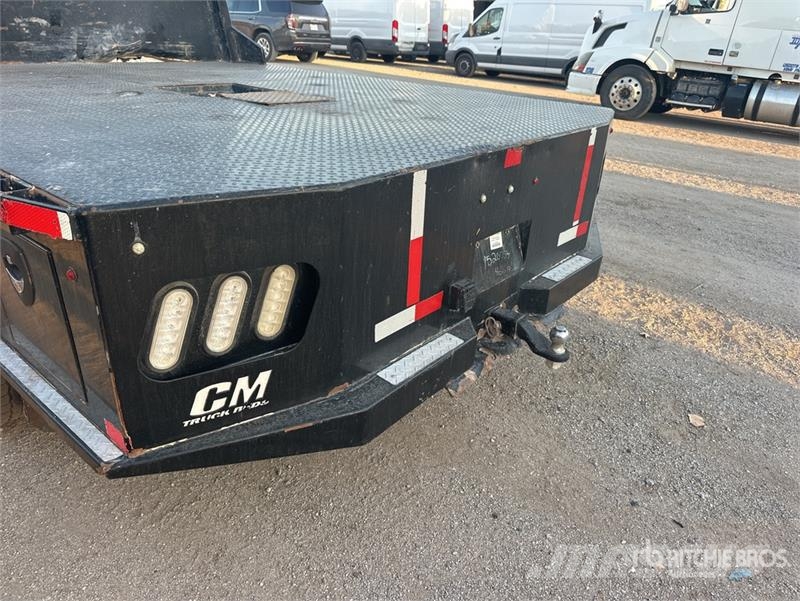 Ford F-550 XL 4x4 Flatbed Truck Kamioni sa otvorenim sandukom