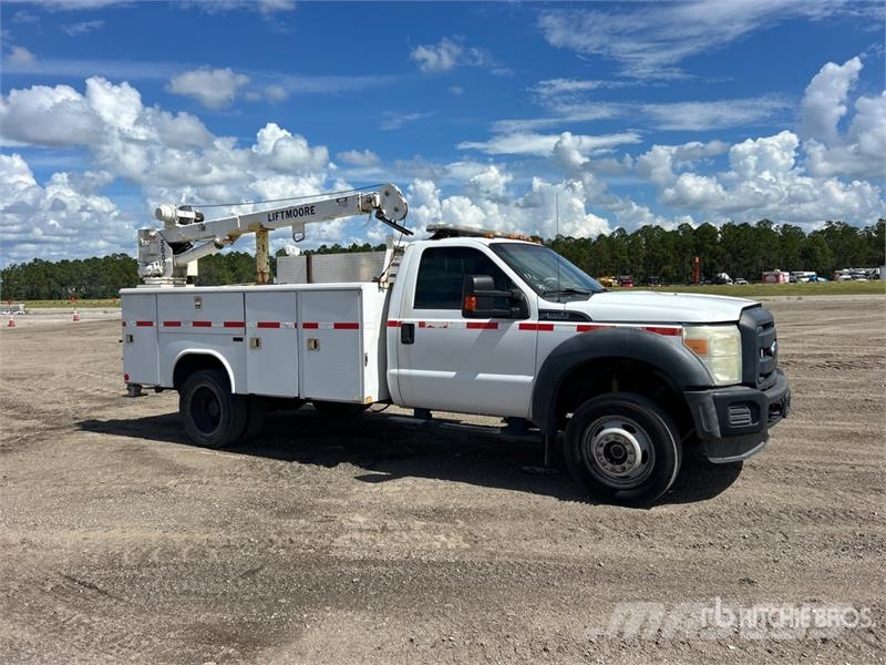 Ford F-550 XL 4x4 Service Truck Komunalna vozila