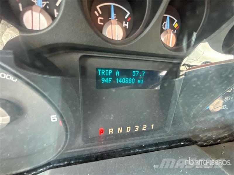 Ford F-550 XL 4x4 Service Truck Komunalna vozila