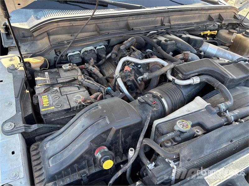 Ford F-550 XL 4x4 Service Truck مركبات الأغراض العامة
