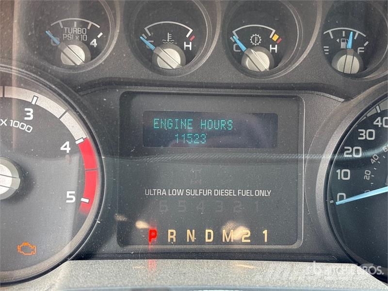 Ford F-550 XL 4x4 Service Truck مركبات الأغراض العامة