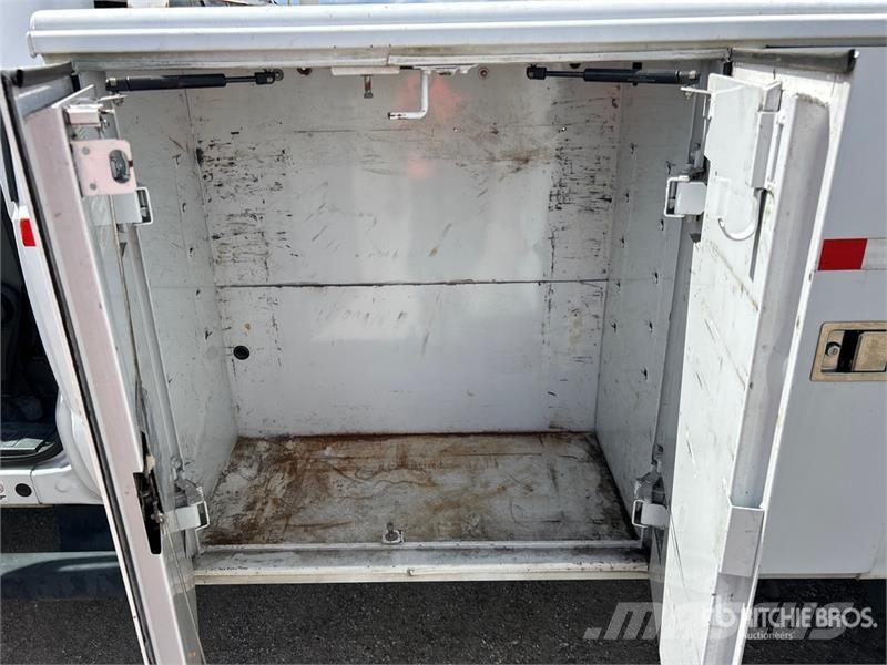 Ford F-550 XL 4x4 Service Truck Komunalna vozila