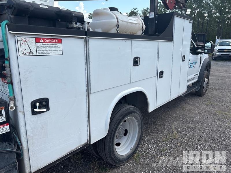 Ford F-550 XL 4x4 Service Truck Komunalna vozila za opštu namenu