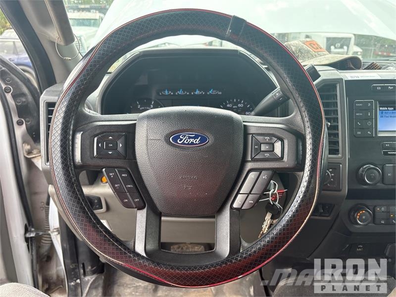 Ford F-550 XL 4x4 Service Truck Komunalna vozila za opštu namenu