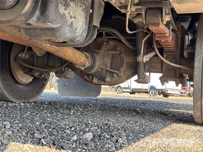 Ford F-550 XL 4x4 Service Truck مركبات الأغراض العامة