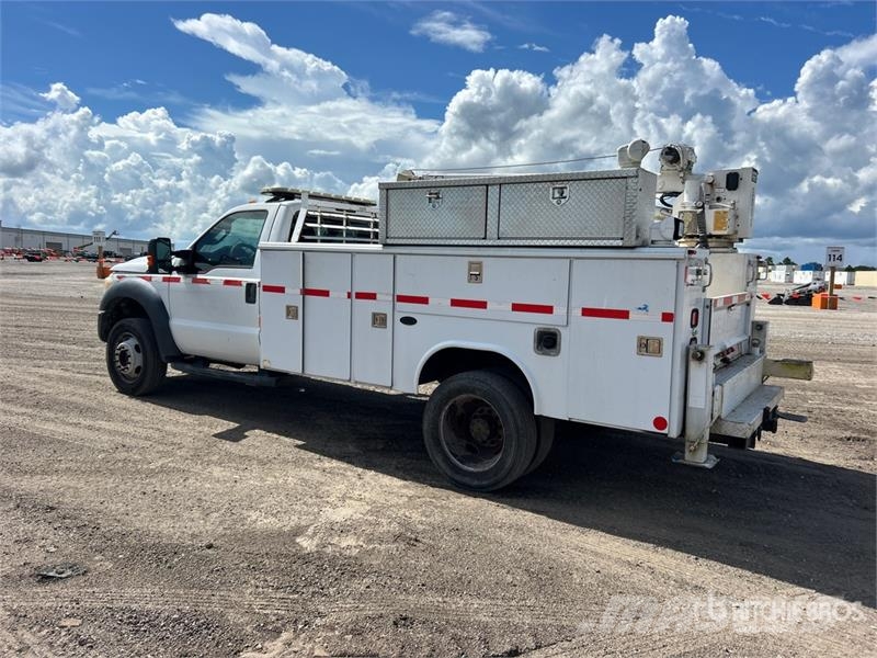 Ford F-550 XL 4x4 Service Truck Komunalna vozila