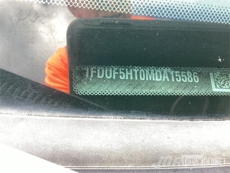 Ford F-550 XL 4x4 Service Truck Pilsētas atkritumvedēji
